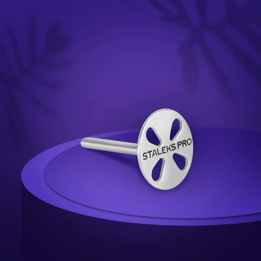 Ein Set Pedikürescheiben PODODISC STALEKS PRO M (20 mm) und Ersatzfeilen mit 180er Körnung (5 Stück)