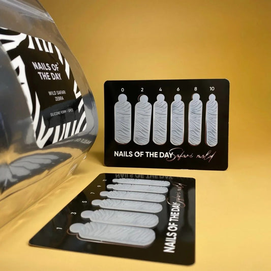 Nailsoftheday Wild Safari Zebra Silikonformen Typ 19 für Top Forms, 12 Stück.